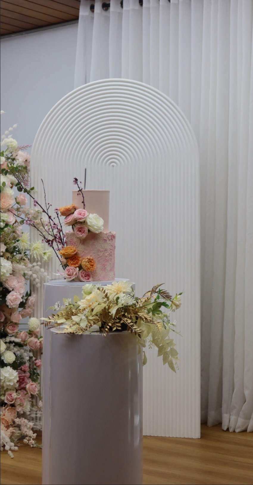 Reverie by DM Studio — cake styling